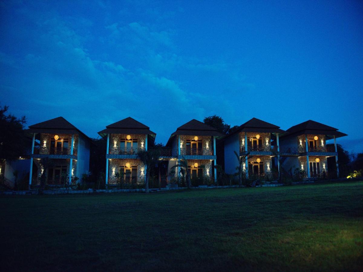 Wild Rose Resort And Spa Пушкар Екстериор снимка